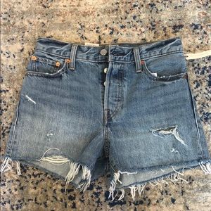 Levi’s shorts